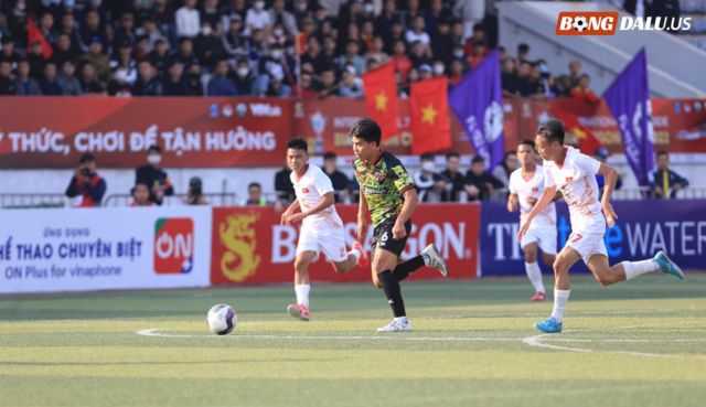 Bóng đá 7 người là môn thể thao như thế nào?